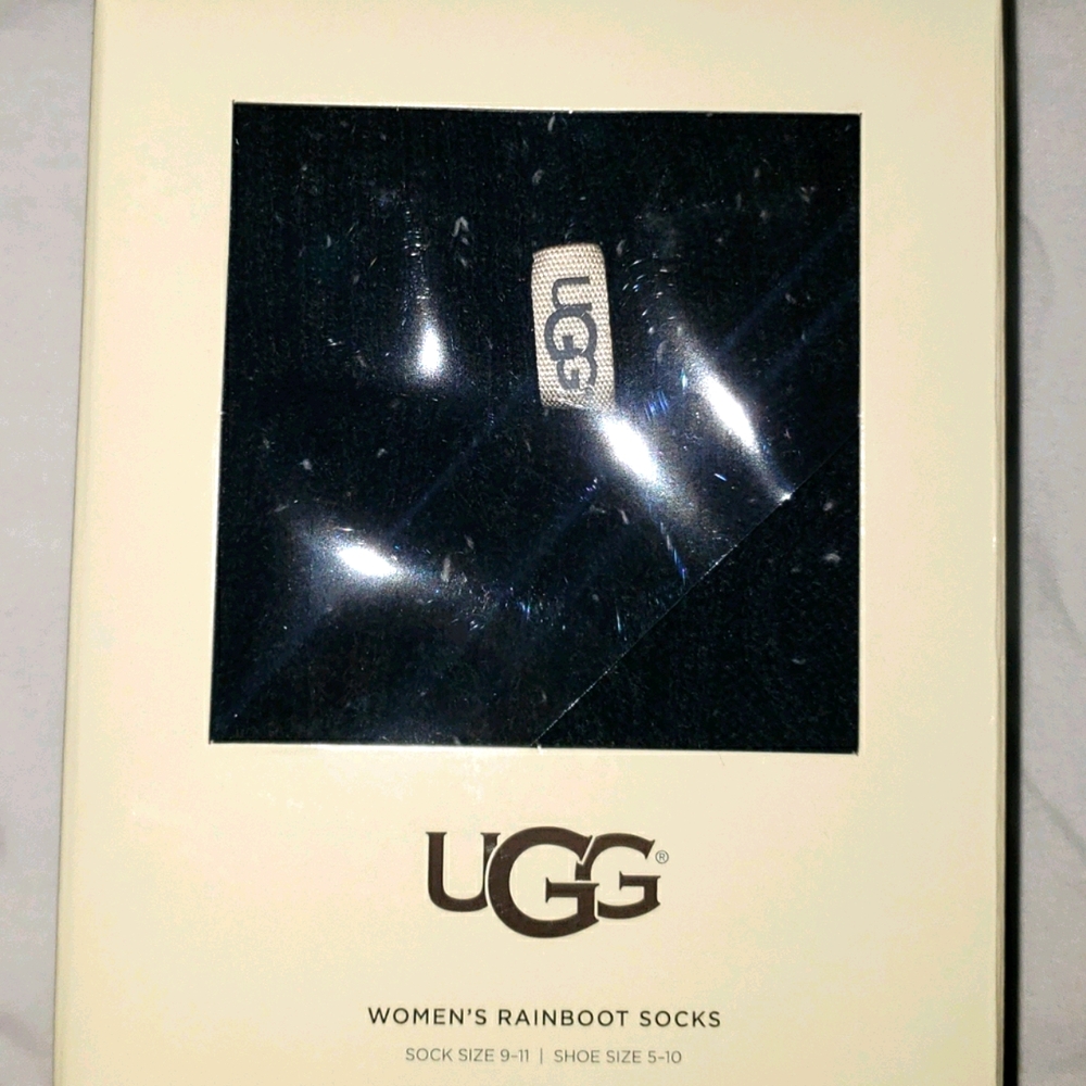 UGG Set Of 2 Boxes Women’s rainboot socks color black